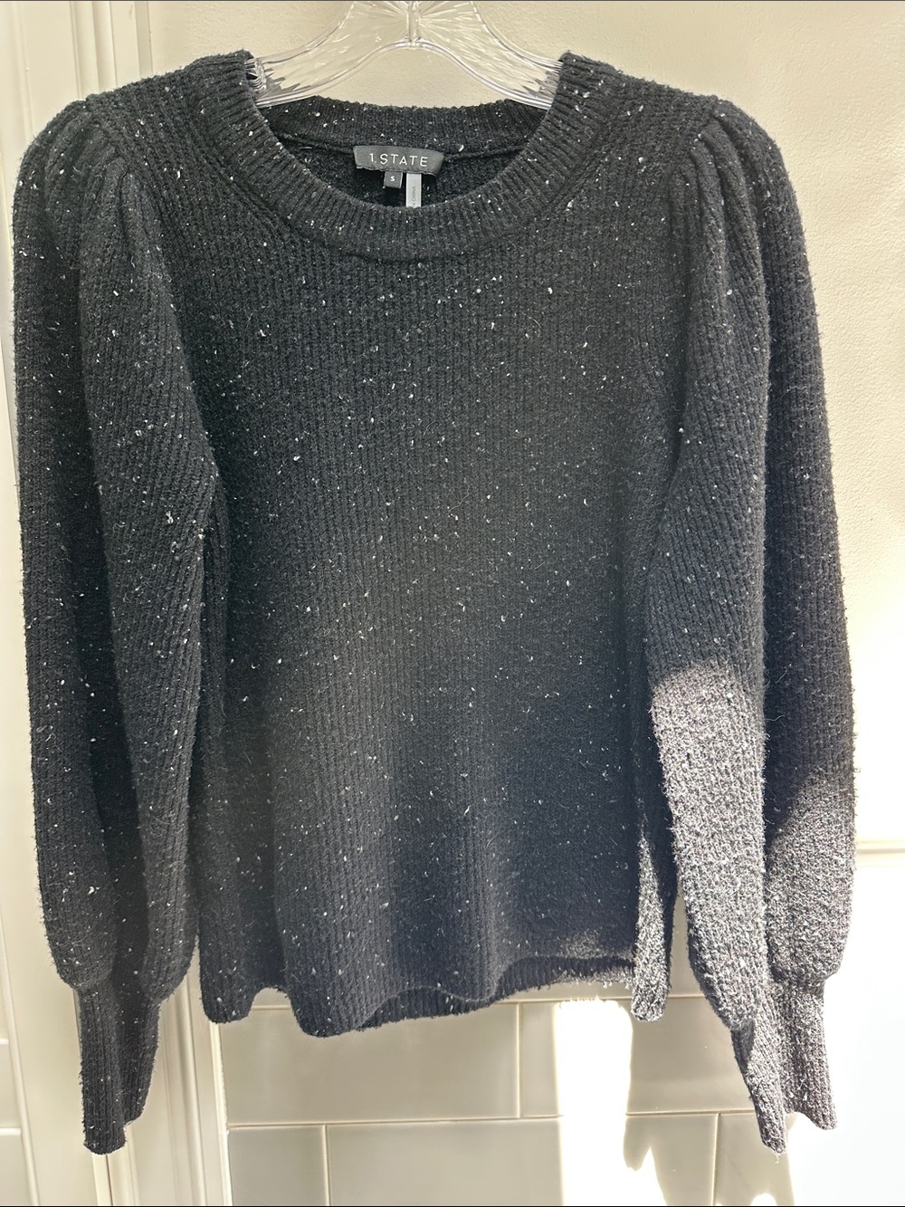 1 State cute black puff sleeve cozy sweater